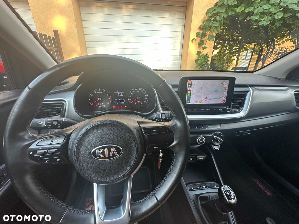 Kia Stonic - 6