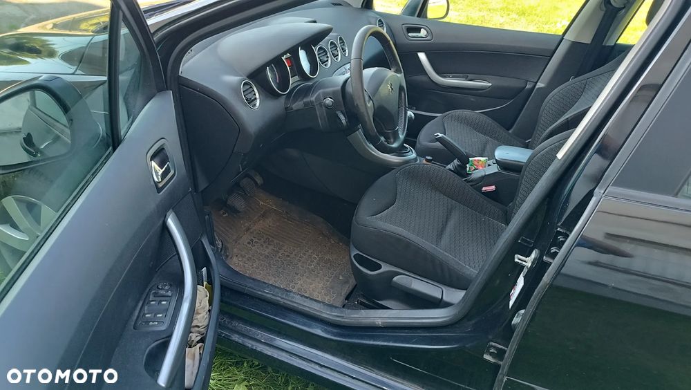 Peugeot 308 1.6 Premium - 5