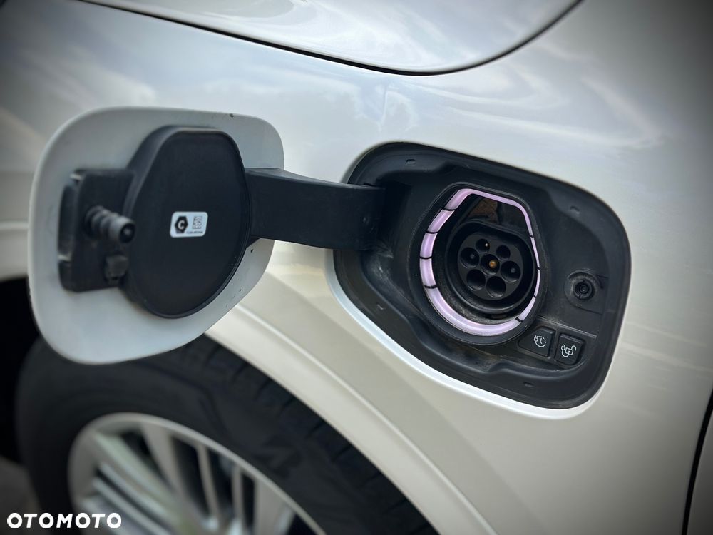 Ford Kuga 2.5P PHEV FWD Vignale - 18