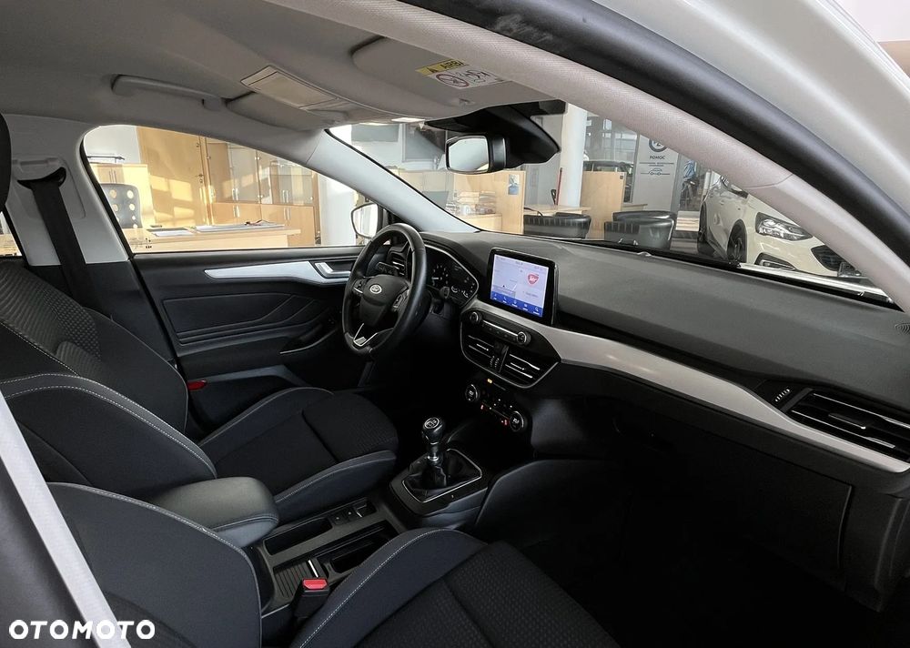 Ford Focus - 22