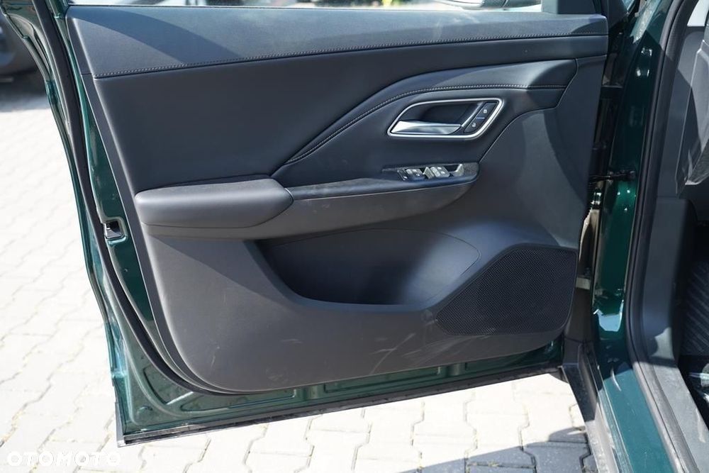 MG ZS 1.5 HEV+ Exclusive - 10