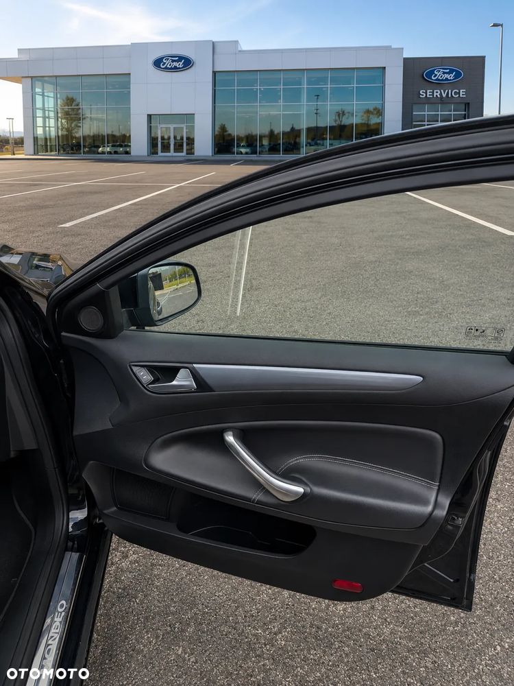 Ford Mondeo 1.6 Eco Boost Start-Stopp Champions Edition - 10