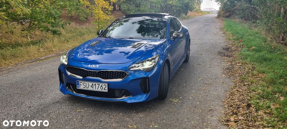 Kia Stinger - 2