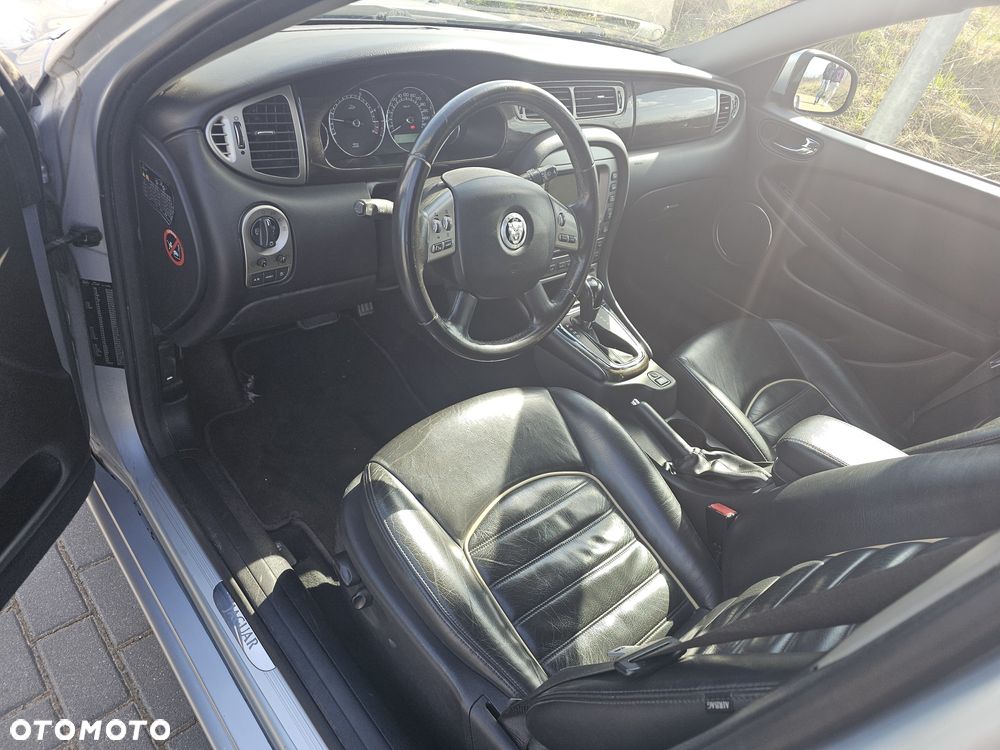 Jaguar X-Type - 5