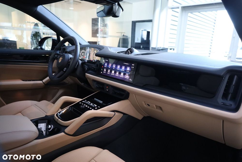 Porsche Cayenne - 10