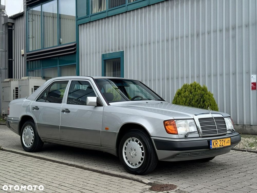 Mercedes-Benz W124 (1984-1993) - 6