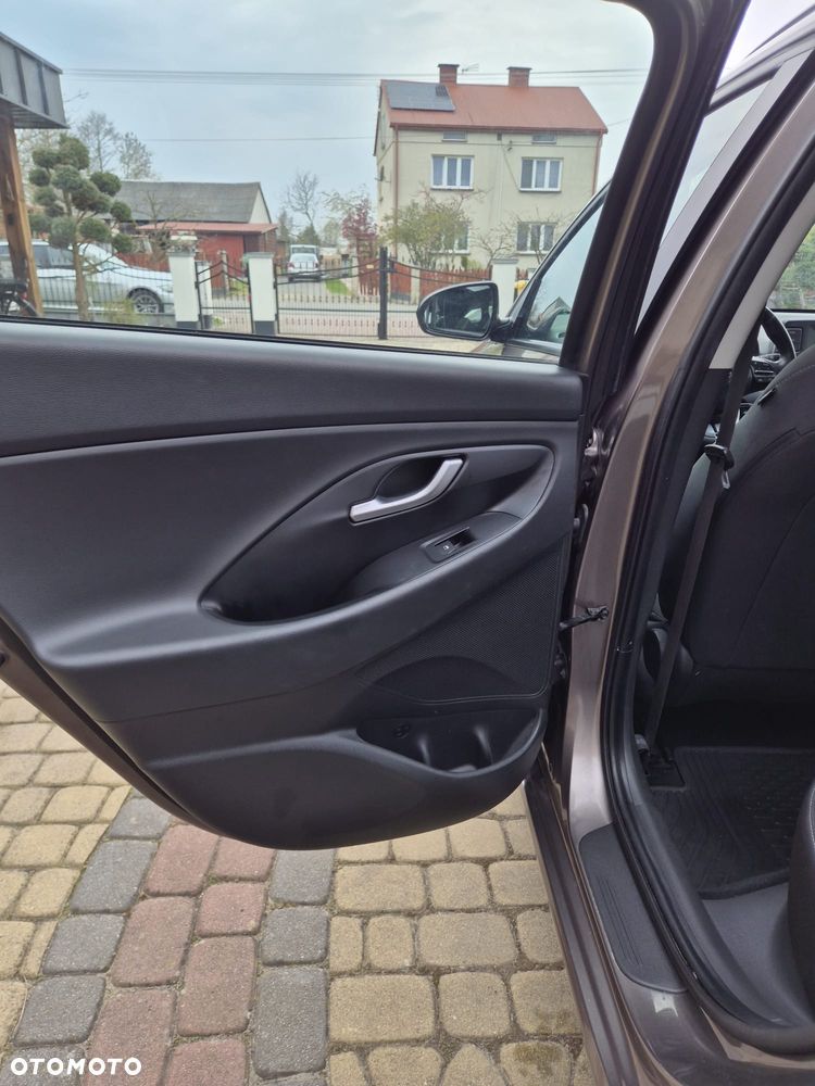 Hyundai i30 1.5 DPI Modern - 20
