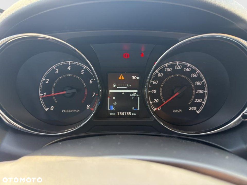 Mitsubishi ASX - 20