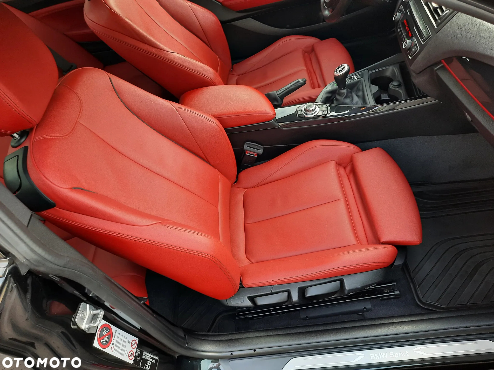 BMW Seria 2 218d Sport Line - 12