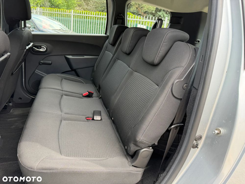 Dacia Lodgy 1.3 TCe Laureate S&S - 9