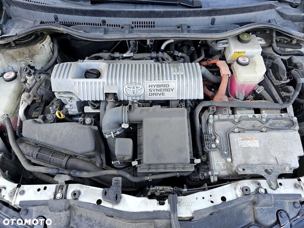 Toyota Auris Hybrid 135 Prestige - 26