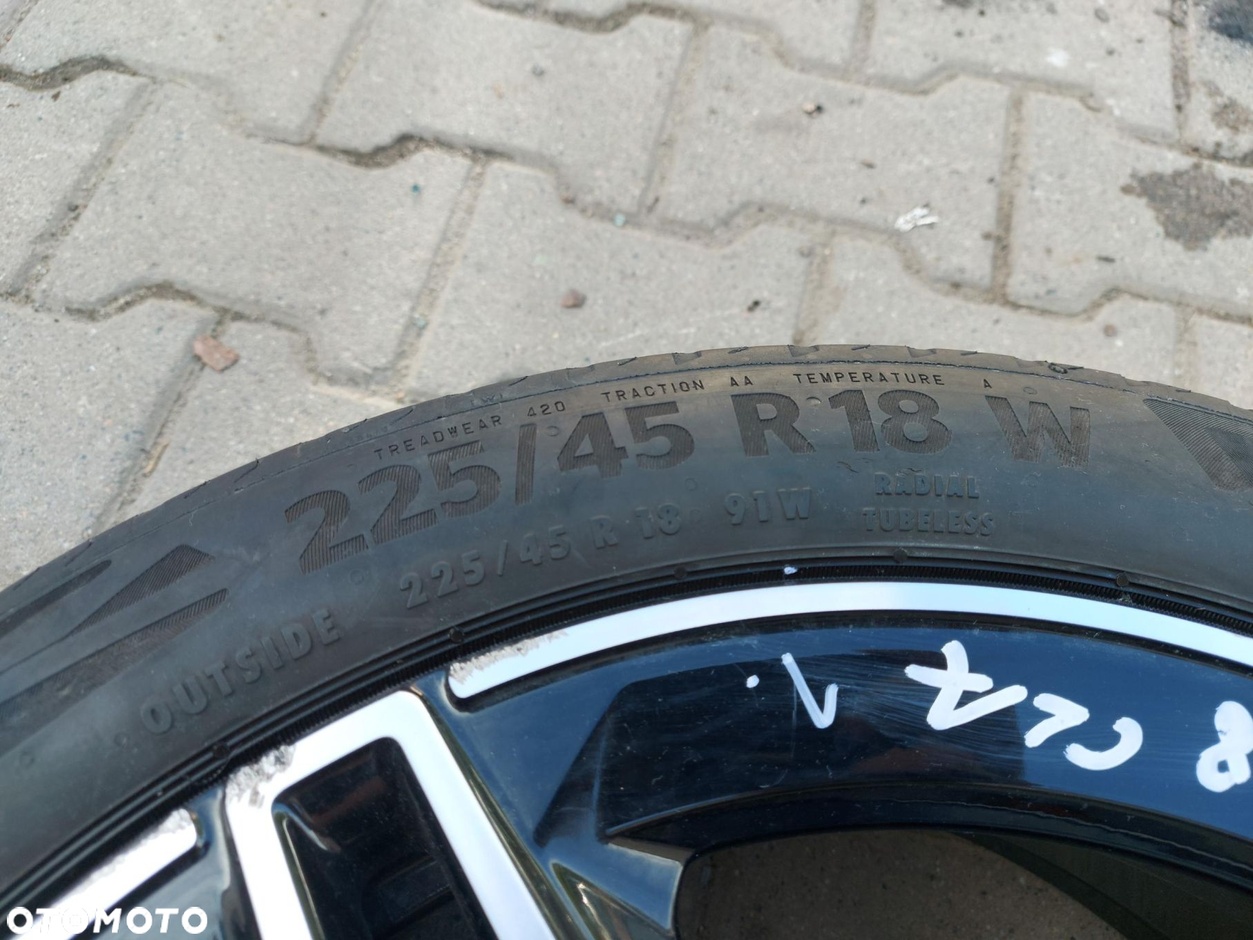 MERCEDES W177 Koło alu felga Conitnental EcoContact6 225/45R18 - 6