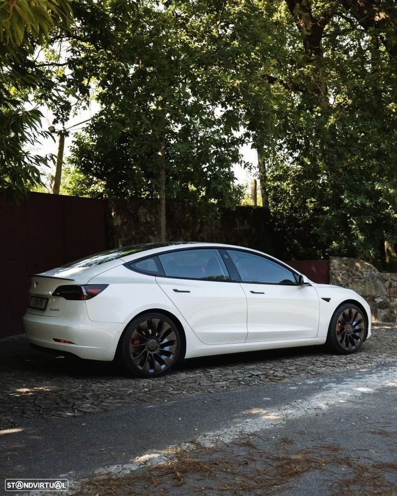 Tesla Model 3 Performance Dual Motor AWD — fotografia 7