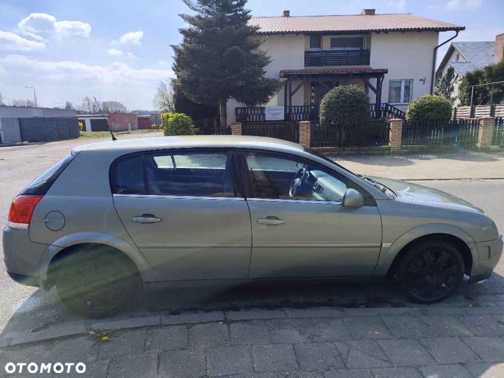 Opel Signum - 2