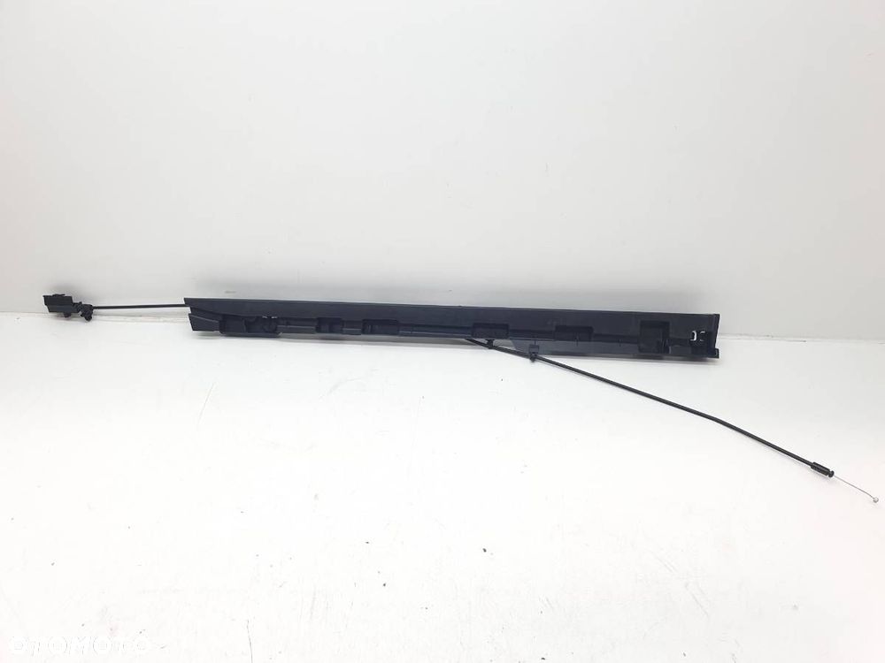 LISTWA MOCOWANIE PŁYTY BAGAŻNIKA LEWE CITROEN C5 X 9833908380