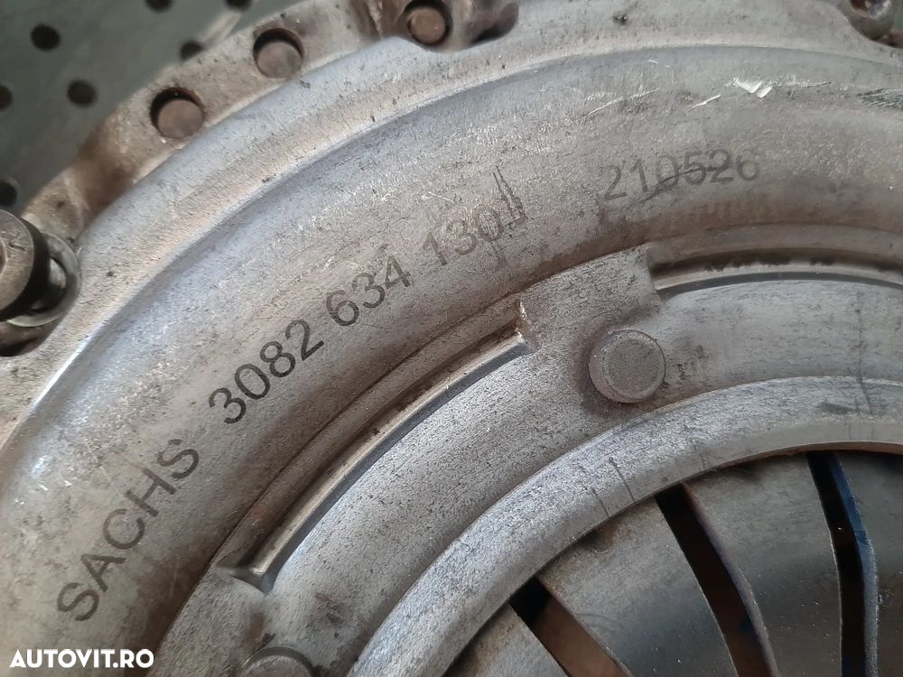 kit ambreiaj volanta masa fixa 1.6 hdi jbha  peugeot 208 citroen c3 2 disc 7,4mm 3082634130 - 2