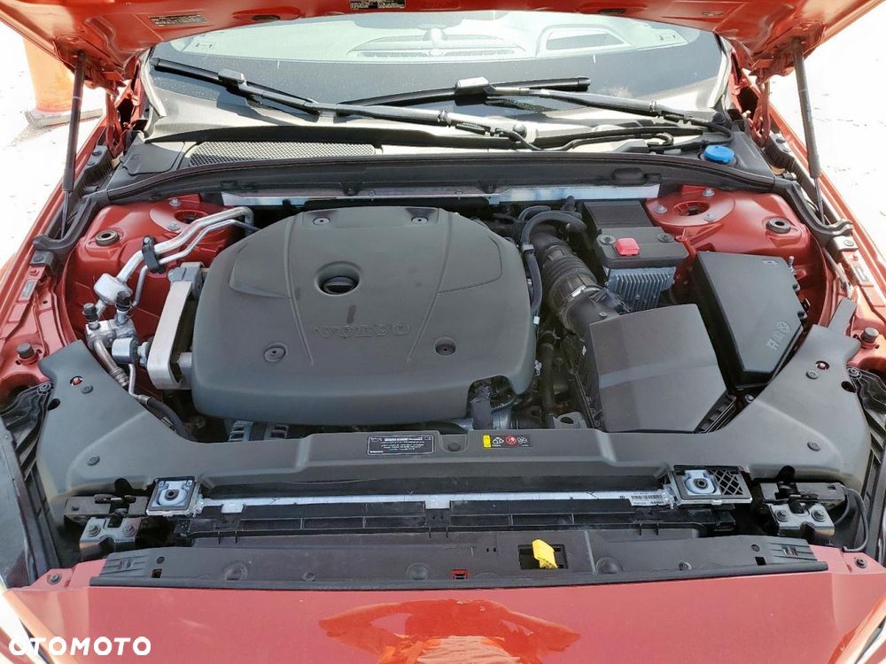 Volvo S60 T5 AWD R-Design - 11