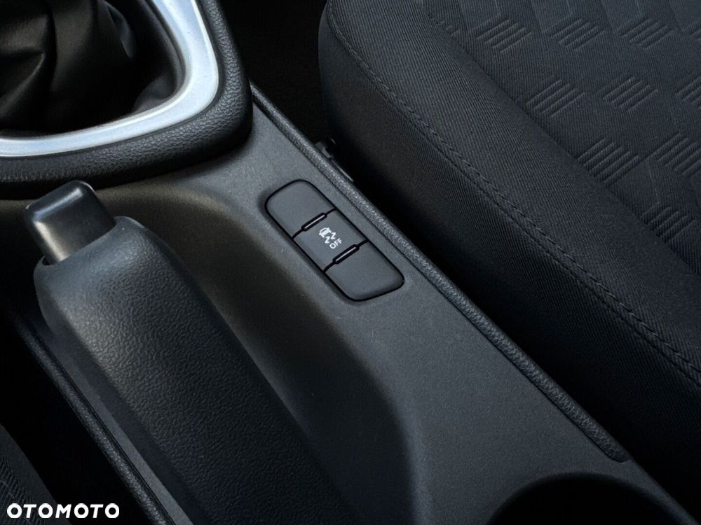 Toyota Yaris 1.5 Comfort - 28