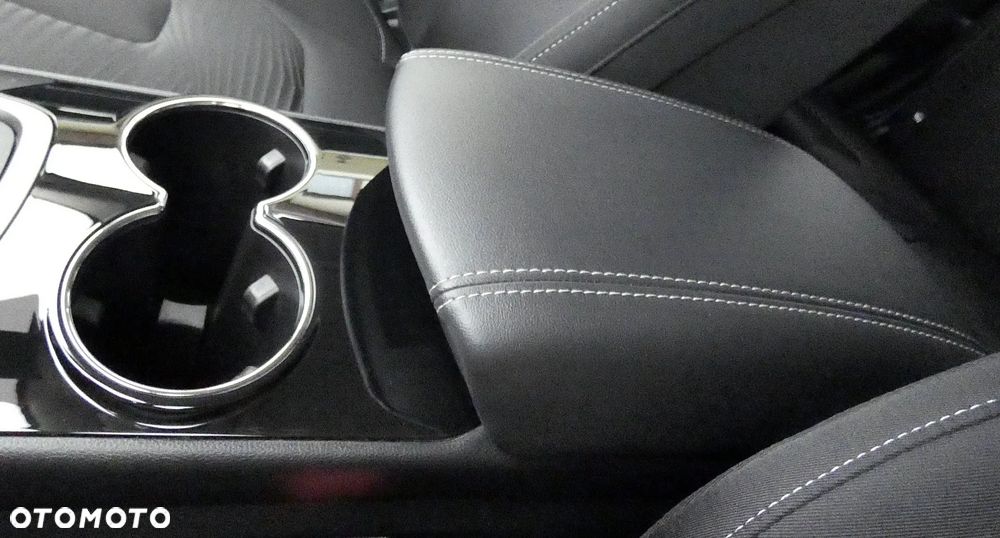 Ford S-Max 1.5 EcoBoost Titanium - 27