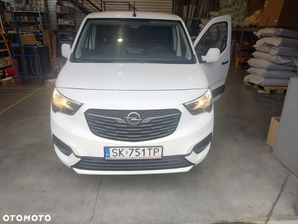 Opel COMBO - 4