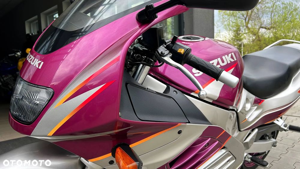 Suzuki RF - 2