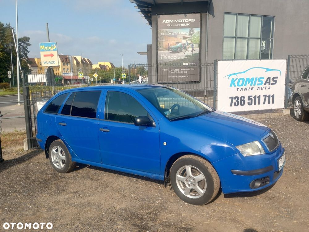 Skoda Fabia - 3