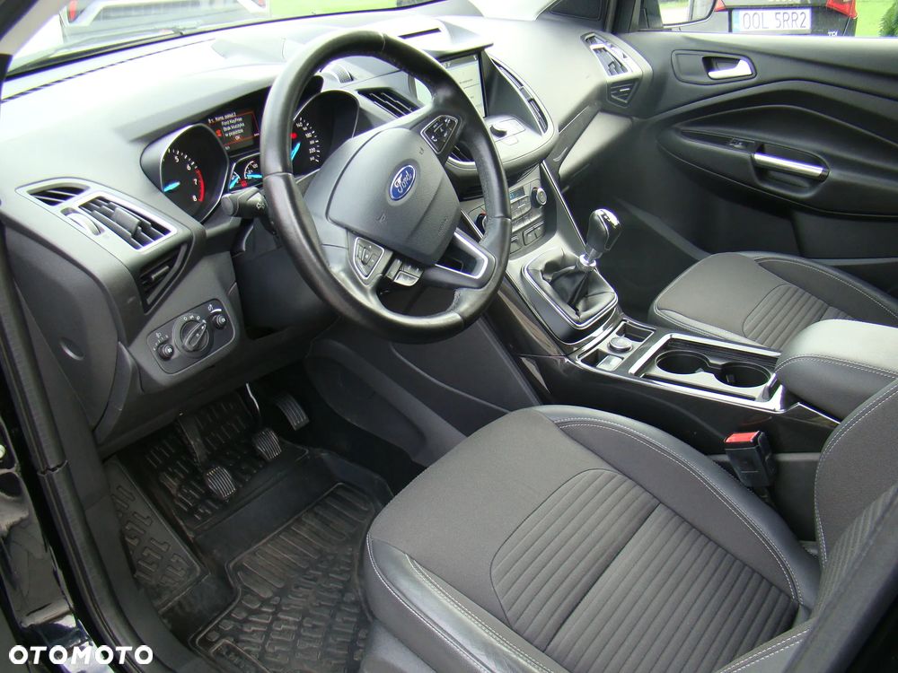 Ford Kuga ver-1-5-ecoboost-titanium - 22