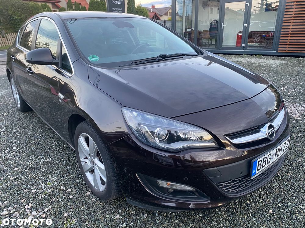 Opel Astra 1.4 Turbo Exklusiv - 8