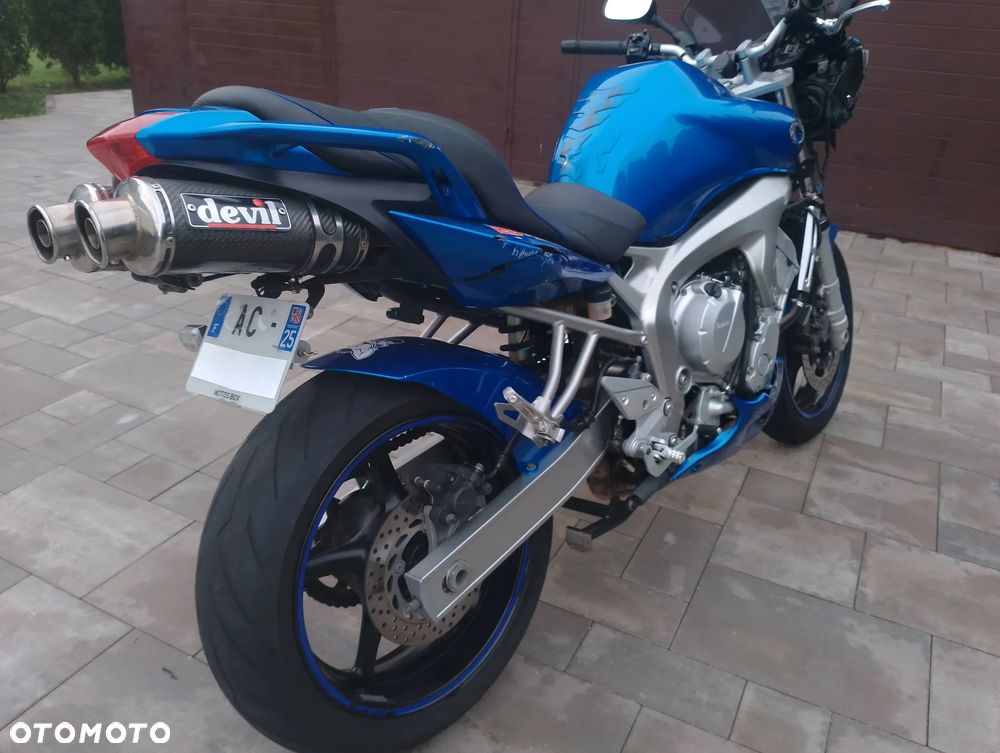 Yamaha FZ6 - 7