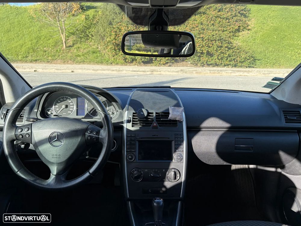 Mercedes-Benz A 150 Avantgarde Automatic - 7