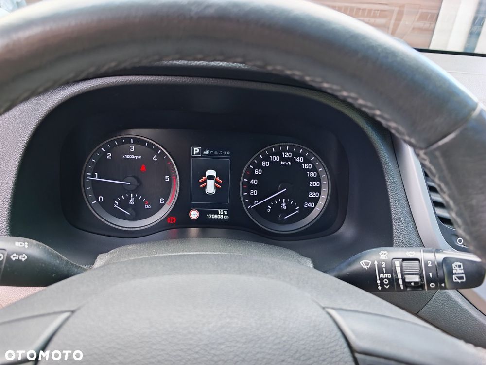 Hyundai Tucson 1.7 CRDI BlueDrive Premium 2WD DCT - 14