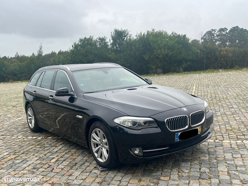 BMW 520 d Line Luxury Auto - 2