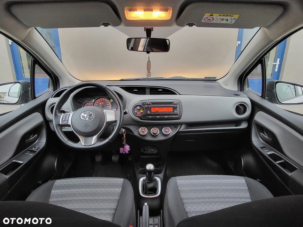 Toyota Yaris 1.0 Active EU6 - 3