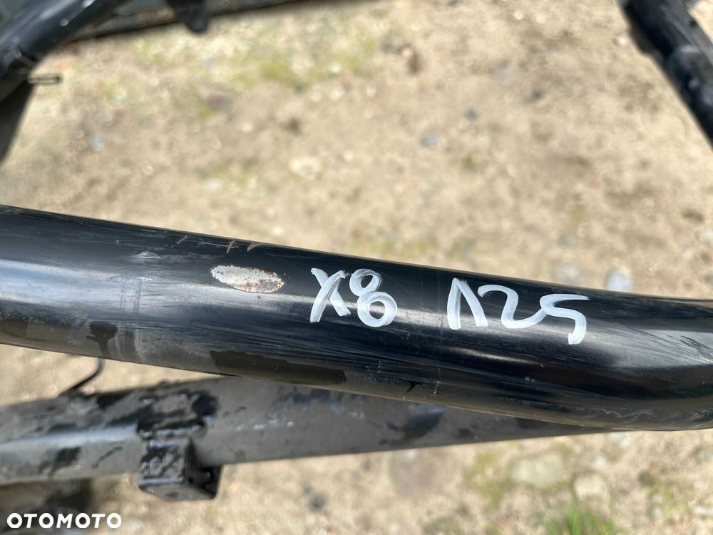 Piaggio x8 125 rama z dokumentacją francuska 2006r - 2
