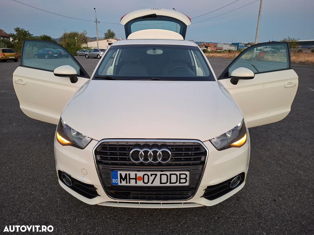 Audi A1 1.2 TFSI Attraction - 1