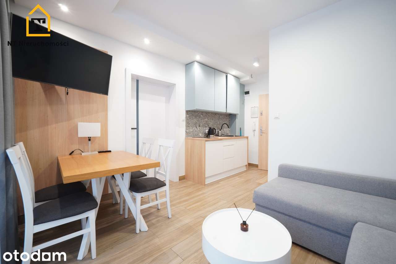 Wyposażony apartament, 2 pokoje z balkonem.