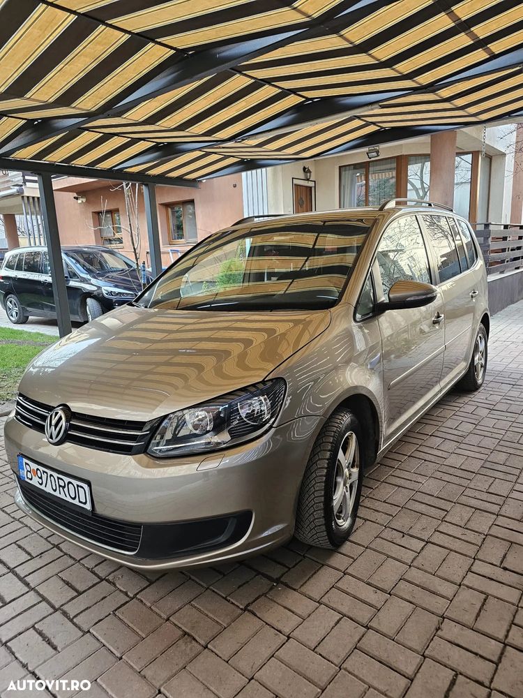 Volkswagen Touran 1.6 TDI DPF Comfortline - 3