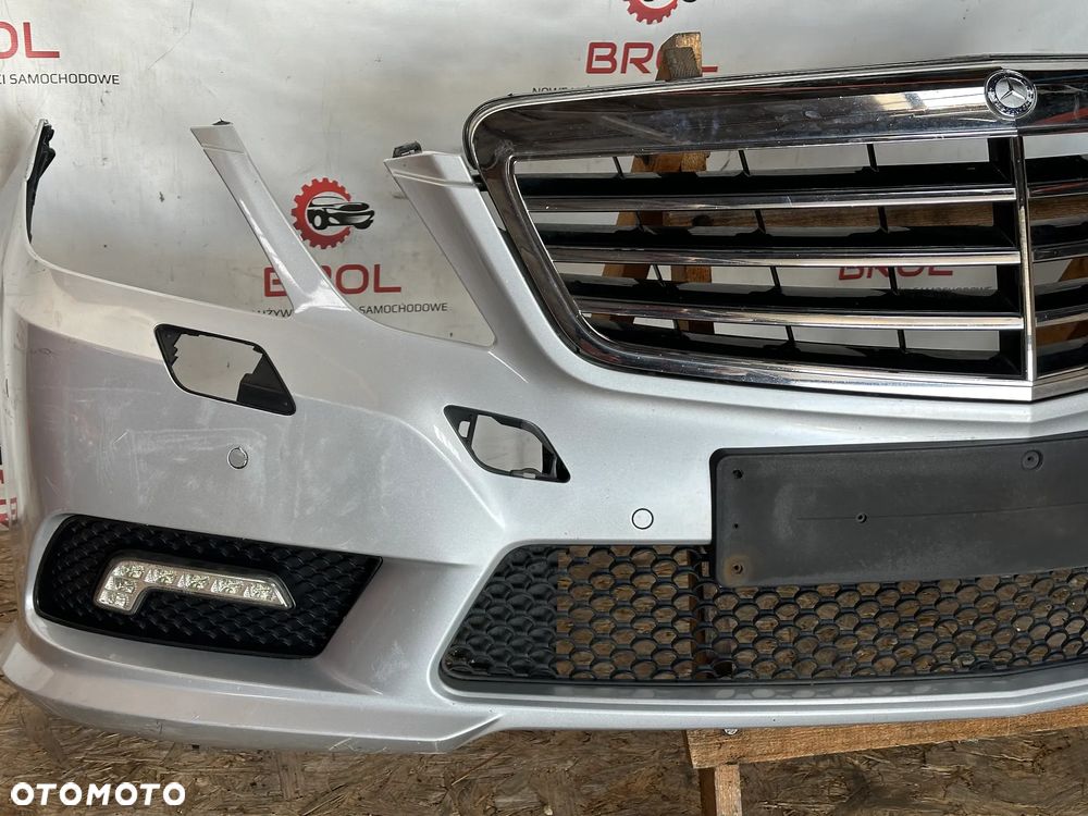 ZDERZAK PRZEDNI MERCEDS E-KLASA W212 AMG 09-13 PDC LED 775 - 3