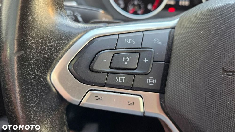 Volkswagen Tiguan 1.5 TSI EVO Life DSG - 18