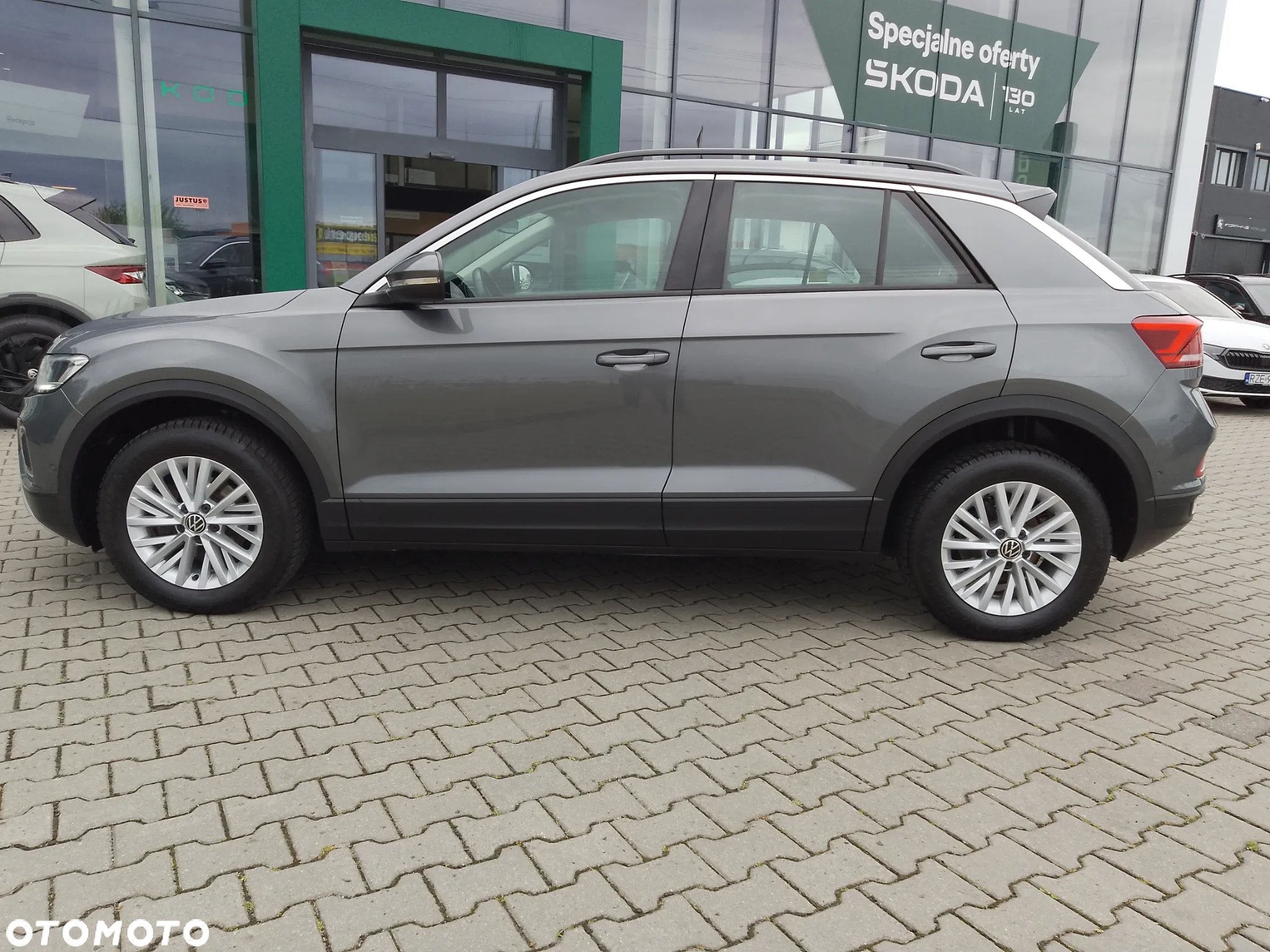 Volkswagen T-Roc 1.5 TSI Life DSG - 5