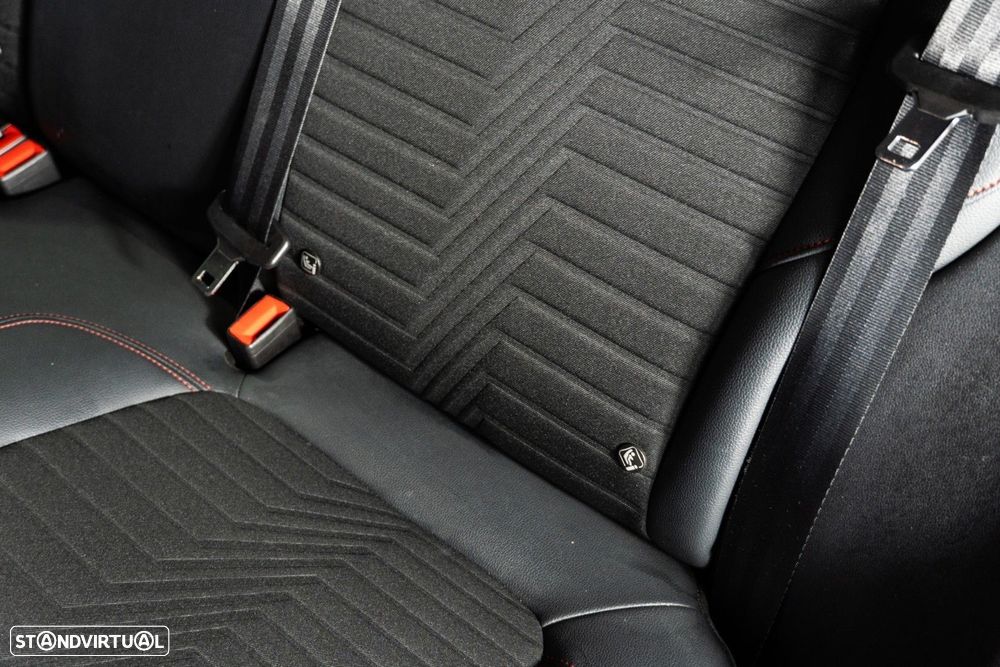 Ford Puma 1.0 EcoBoost MHEV ST-Line X - 44