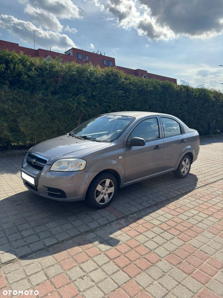 Chevrolet Aveo - 1