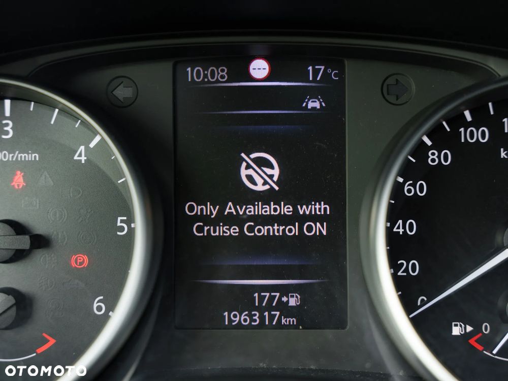 Nissan Qashqai 1.5 dCi N-Connecta - 30