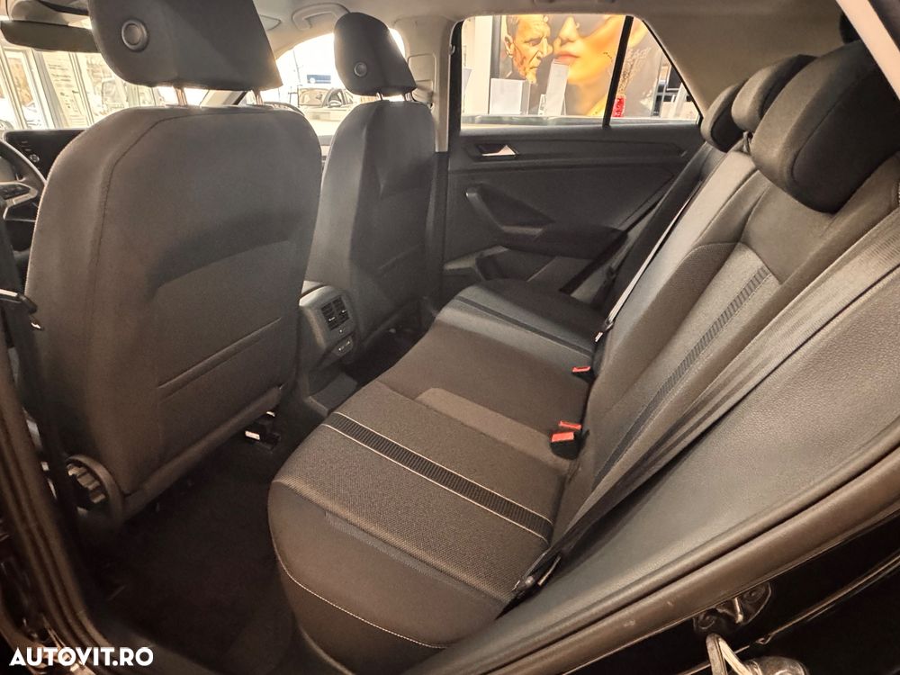 Volkswagen T-Roc 1.5 TSI DSG Life - 7