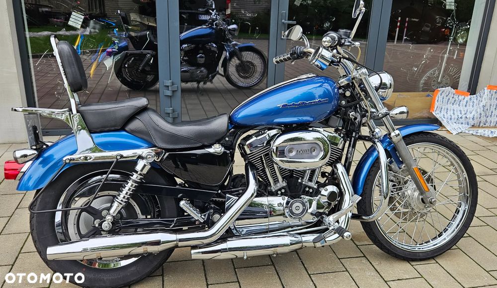Harley-Davidson Sportster Custom 1200C - 22