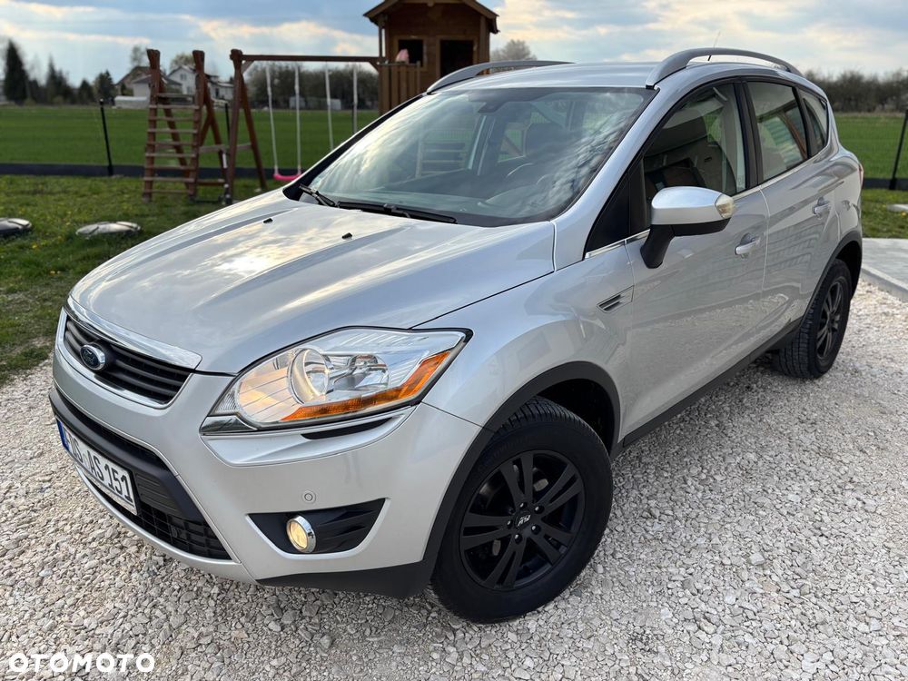 Ford Kuga 2.0 TDCi 4x4 Titanium - 28