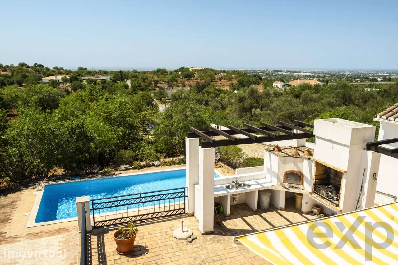 Moradia de campo com vistas deslumbrantes sobre o campo e o mar no Alg - Grande imagem: 5/31