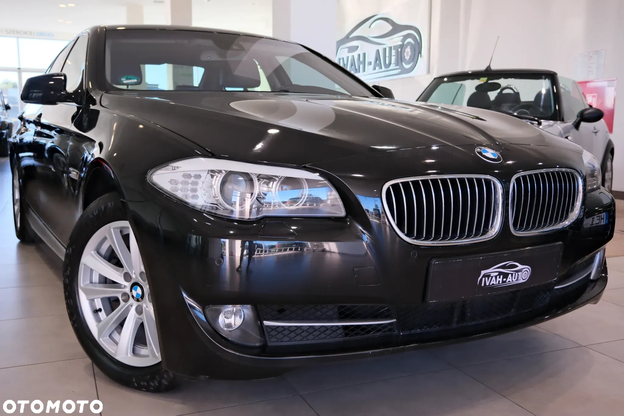 BMW Seria 5 523i - 5
