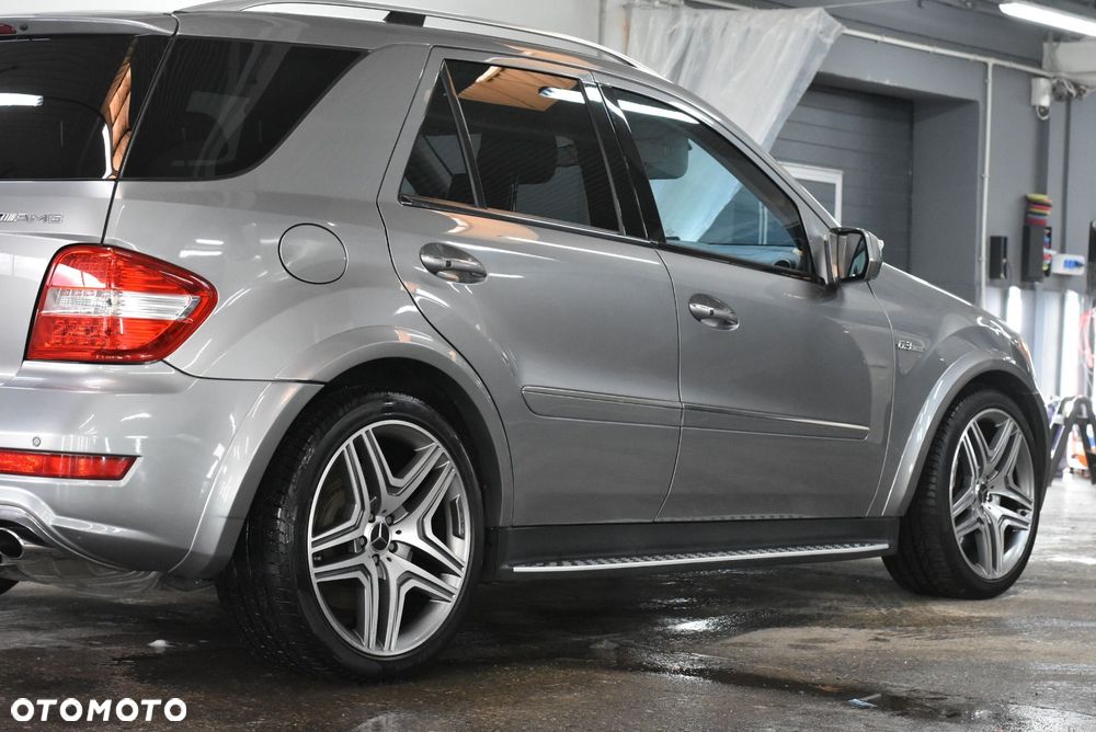 Mercedes-Benz ML 63 AMG 4-Matic - 5