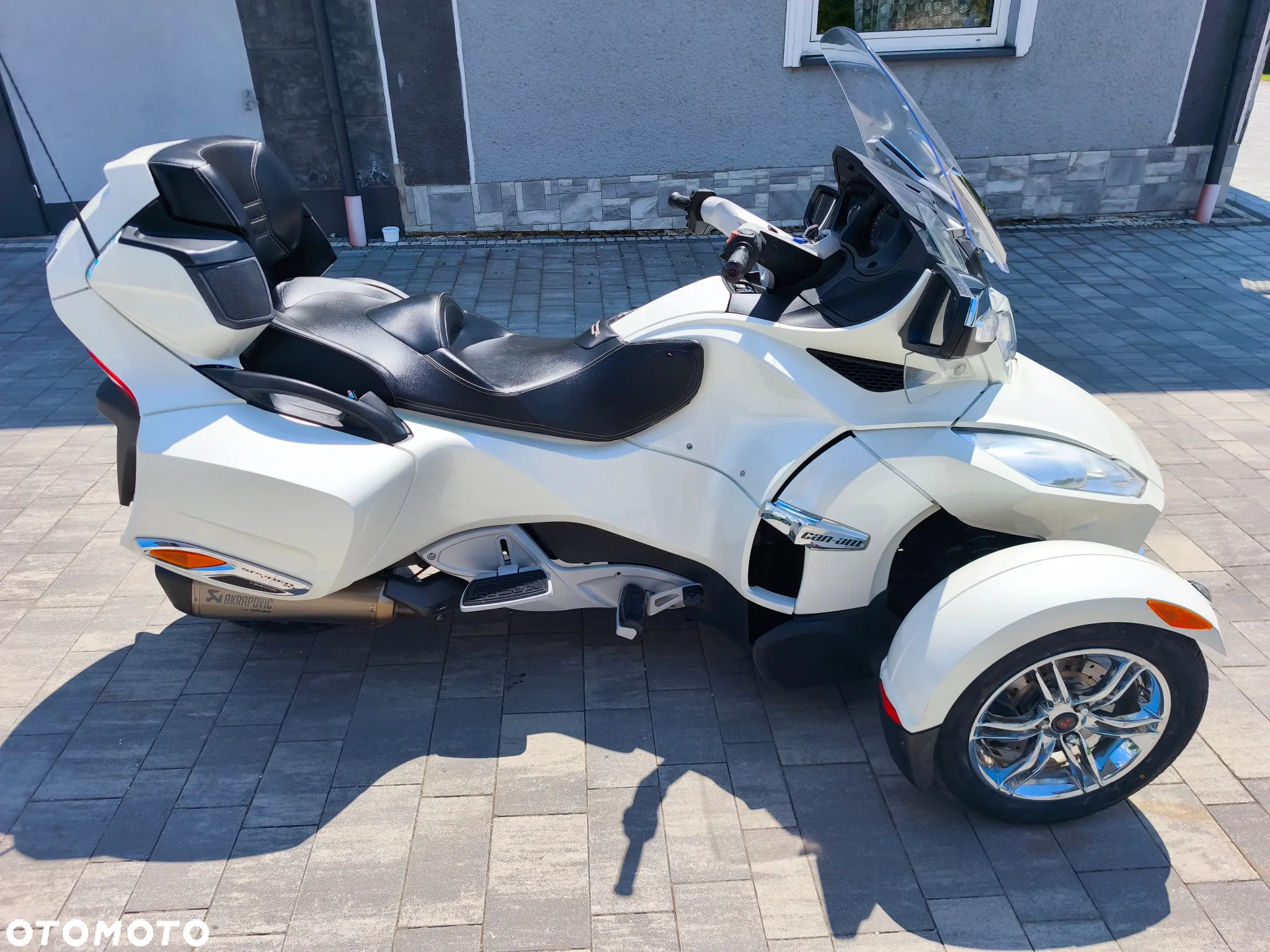 Can-Am Spyder - 27